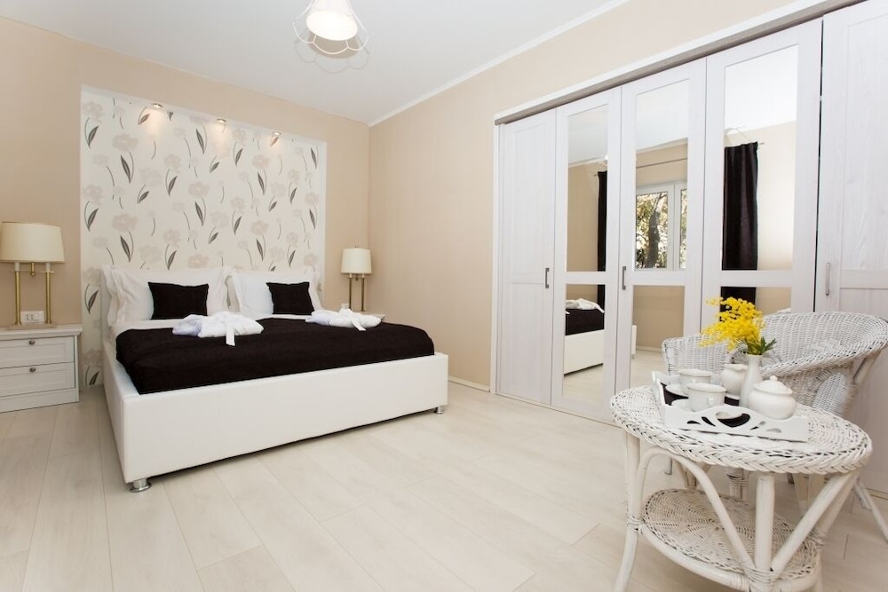Villa (Three-Bedroom Holiday Home) photo 1
