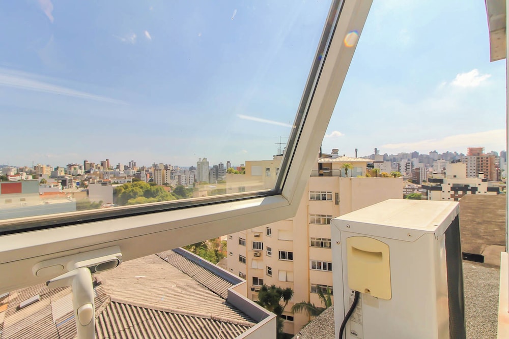 Suite - Photo 11