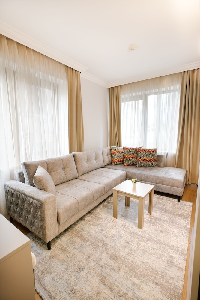 Marble Hotel — photo 166