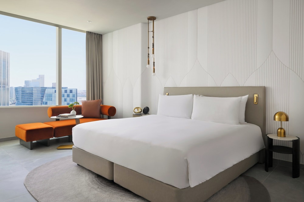 Suite, 1 Bedroom (High Floor)