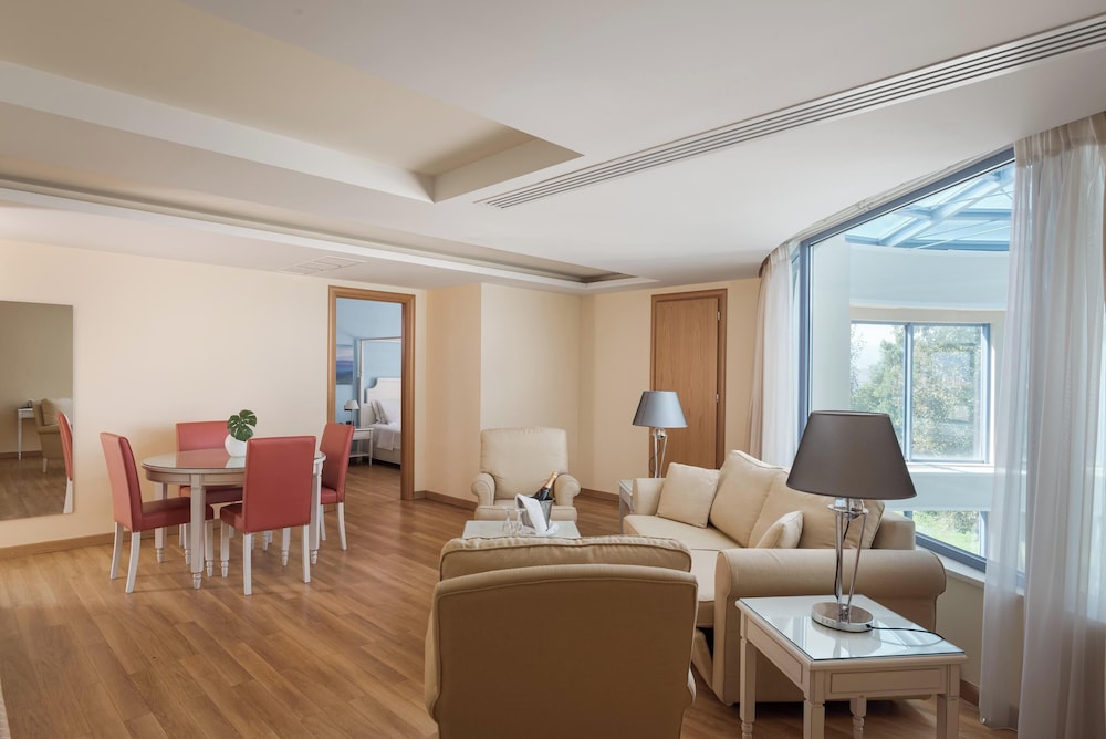 Signature Suite photo 3