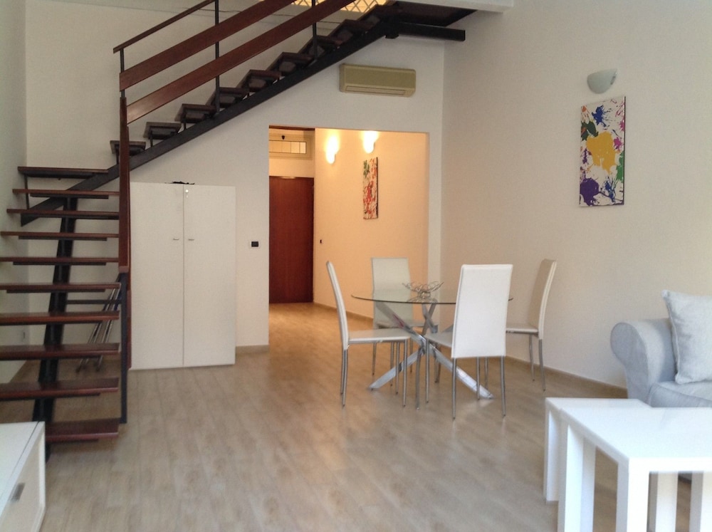 Apartment, 2 Bedrooms photo 3