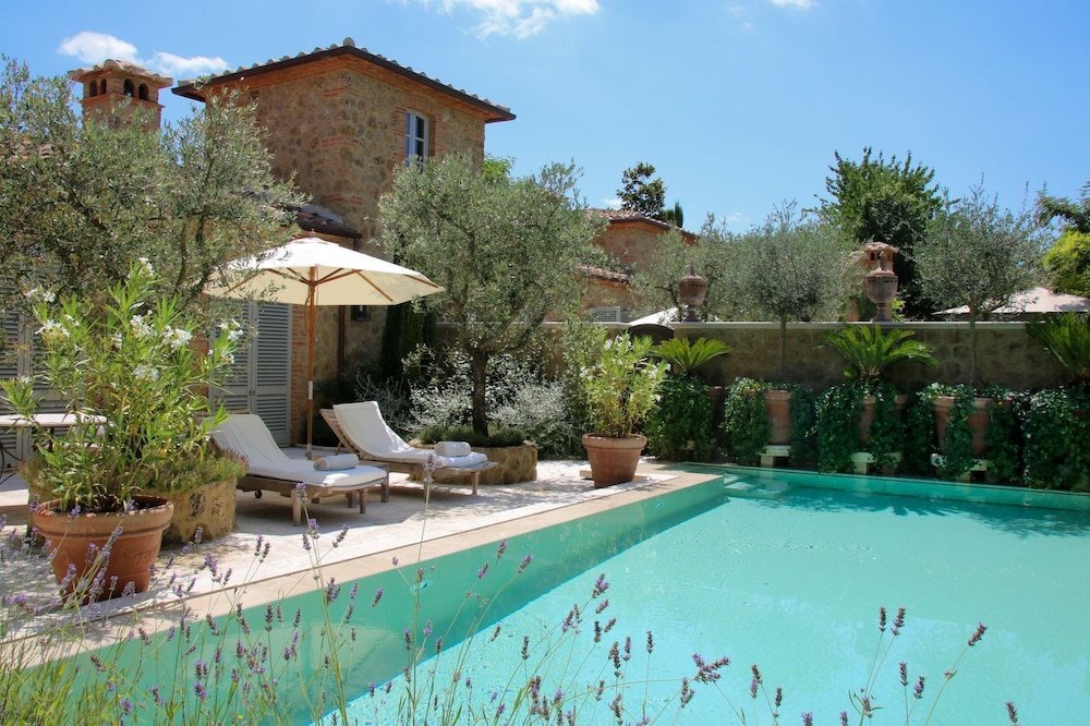 Suite, Poolside (La Casa dei Fiori Bianchi destra) photo 3