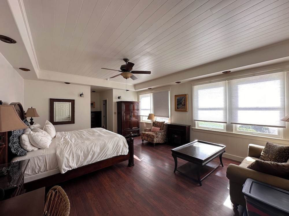 Room (Carria) photo 1