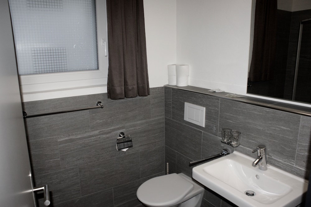 Standard Apartment, 1 Bedroom, Balcony photo 3