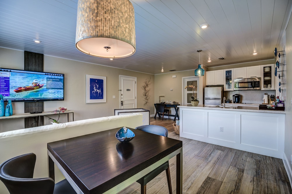 Luxury Villa, 1 Bedroom, Kitchen - Photo 4