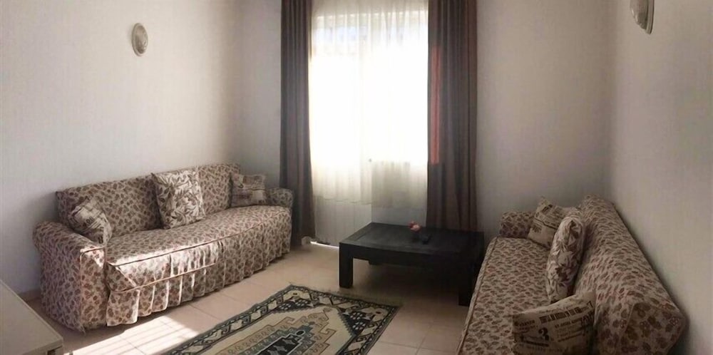 Economy Apartment photo 2