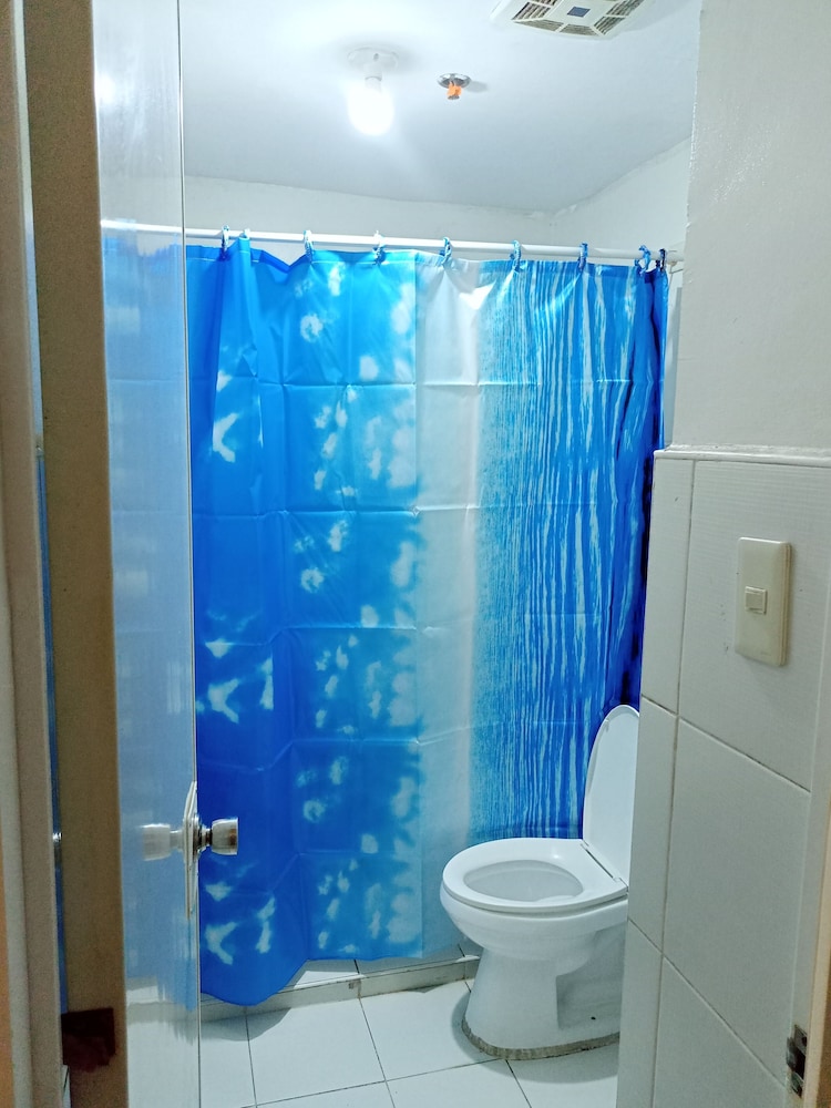 Family Quadruple Room, Multiple Beds, Non Smoking, City View photo 3