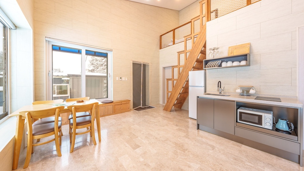 Basic Room, 2 Bedrooms (Room E(Pets  Allowed)) photo 2