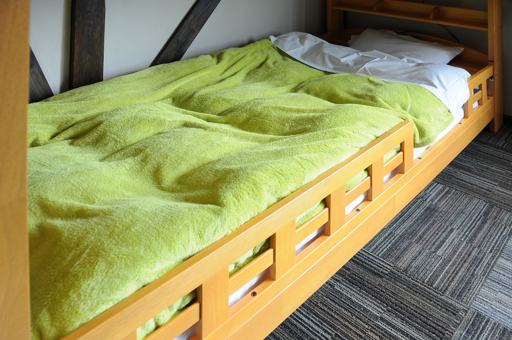 Economy Room (Bunk Beds) photo 2