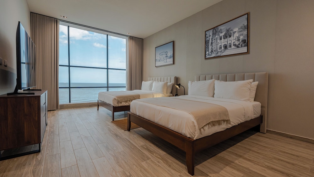 Deluxe Room, Ocean View photo 3