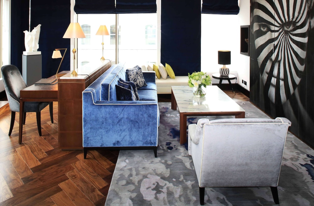 Presidential Suite, 1 King Bed (Penthouse) thumbnail 5