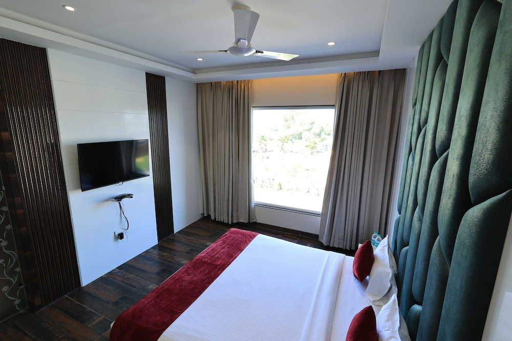 Royal Double Room photo 3