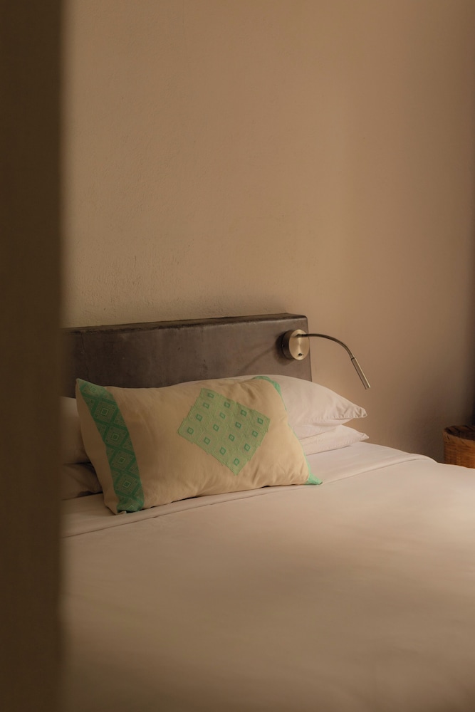 Deluxe Double Room, Garden View