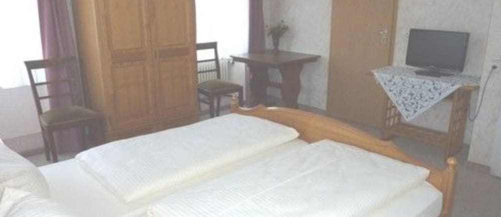 Standard Double Room photo 2