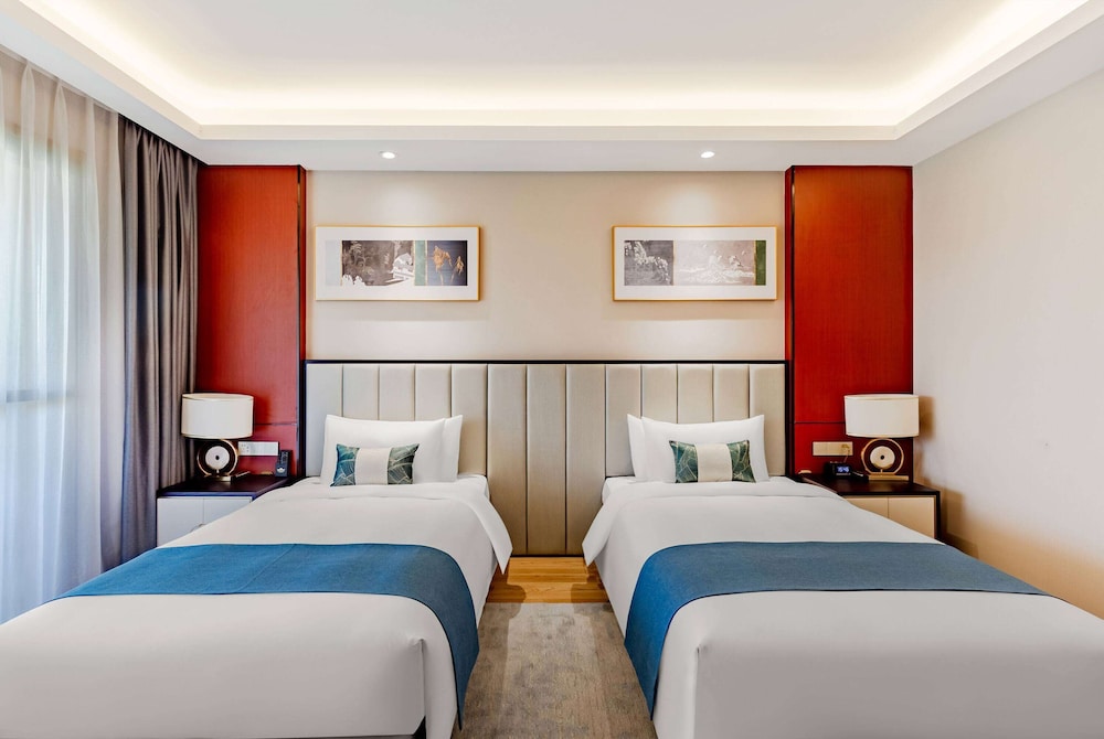 Executive Room, 2 Twin Beds, Smoking