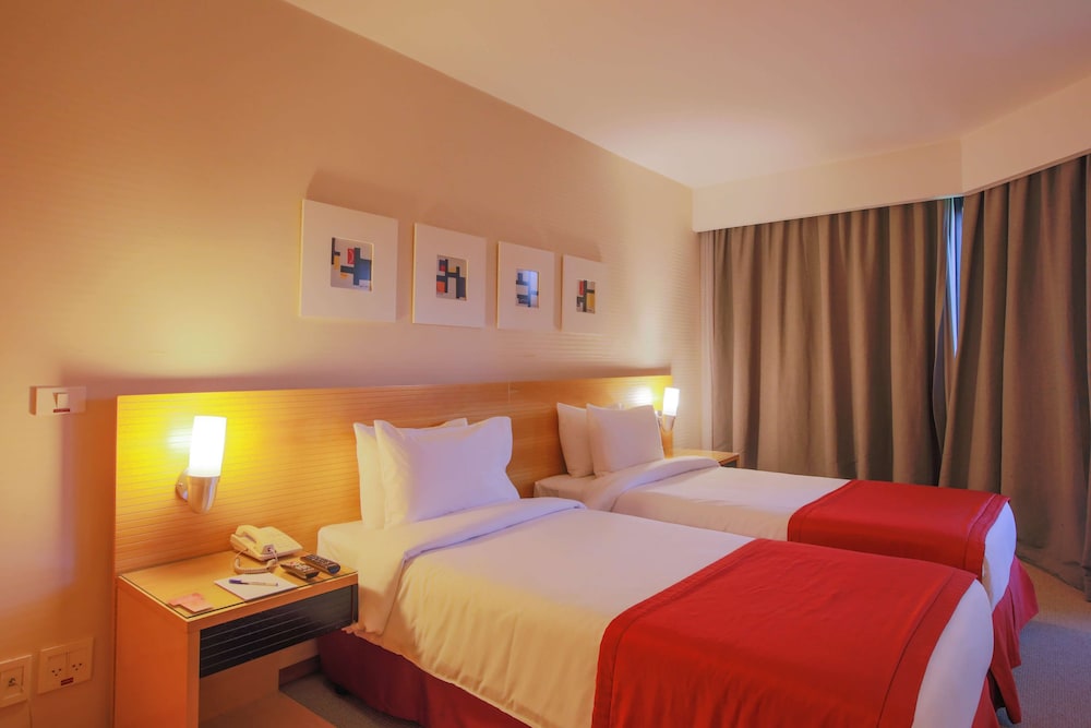 Deluxe Room, 2 Twin Beds - Photo 3