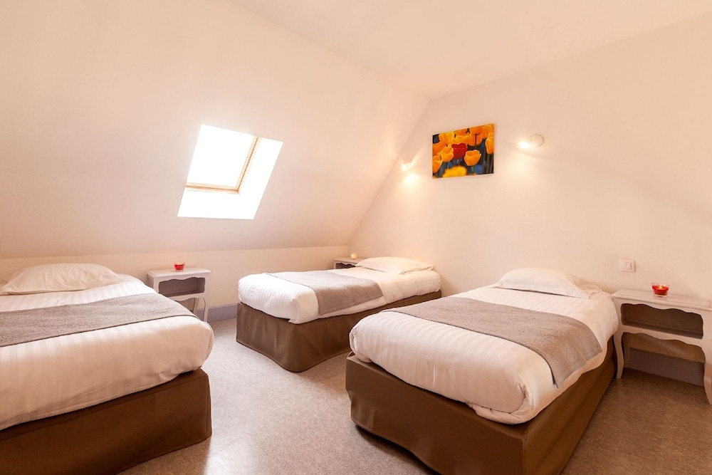 Chambre familiale avec terrasse  vue piscine - Photo 3