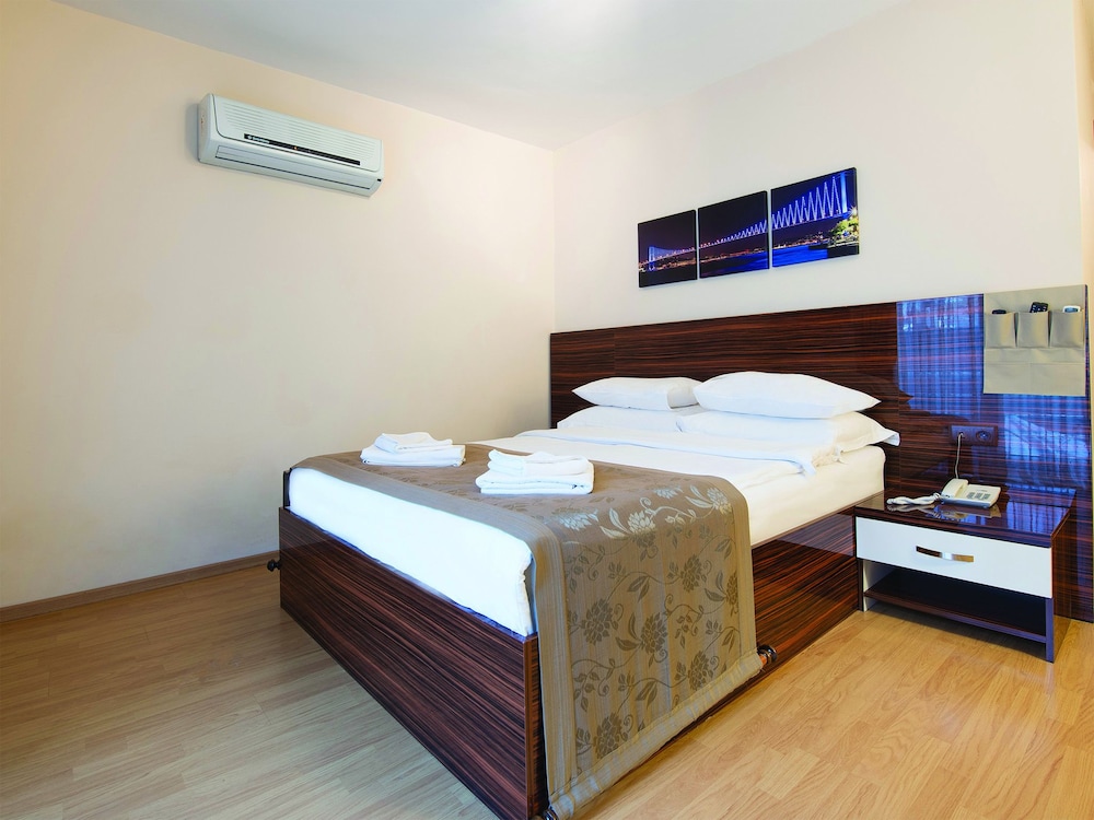 Standard Room photo 1