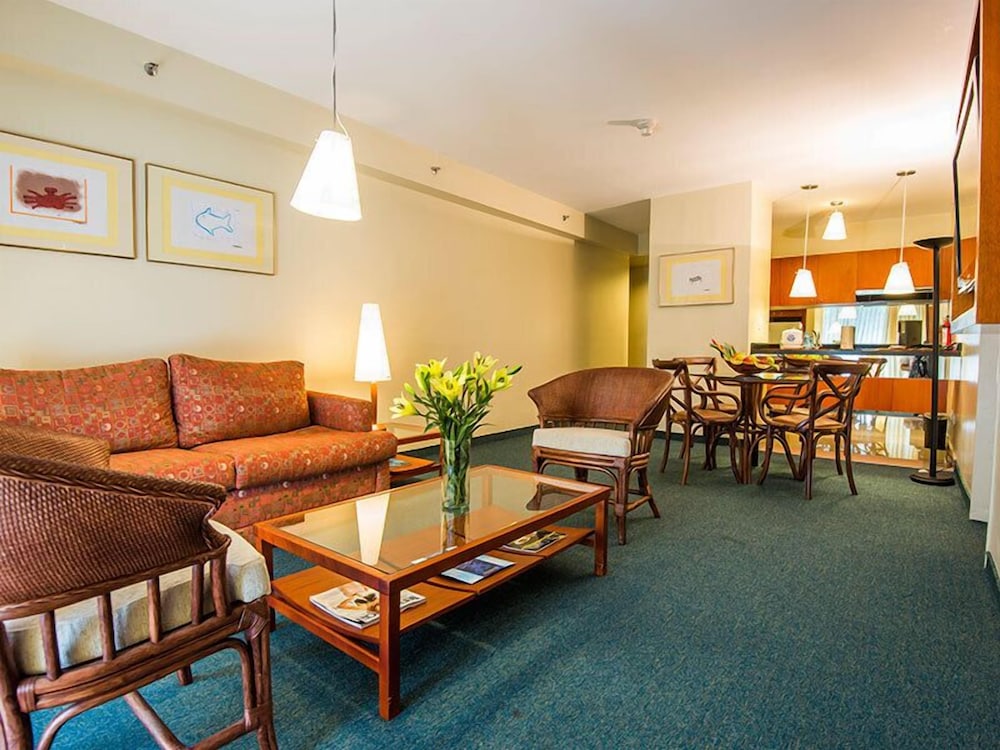 Deluxe Room, City View photo 3