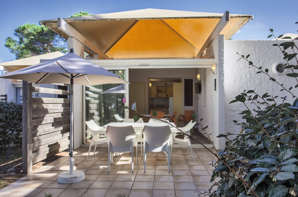 Premium Bungalow, 2 Bedrooms, Terrace photo 2
