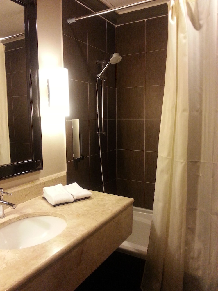 Executive Room photo 2