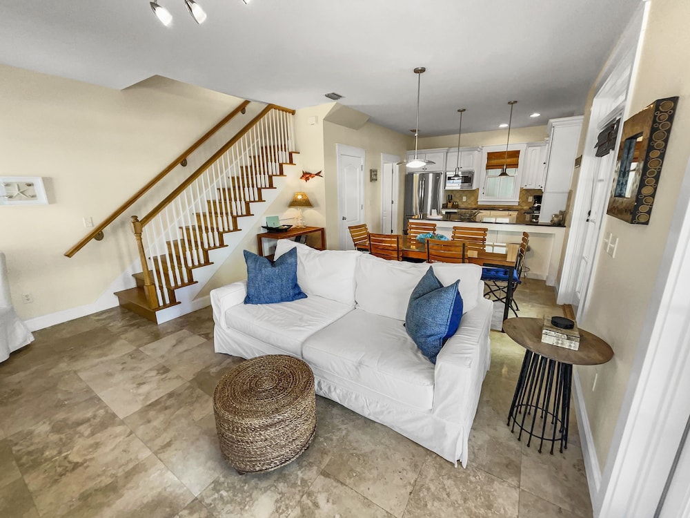 House, 2 Bedrooms