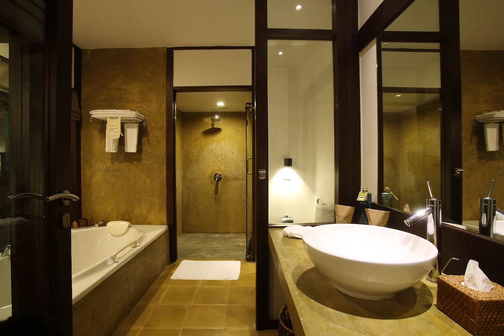 Deluxe Double Room with Sea view - Photo 7