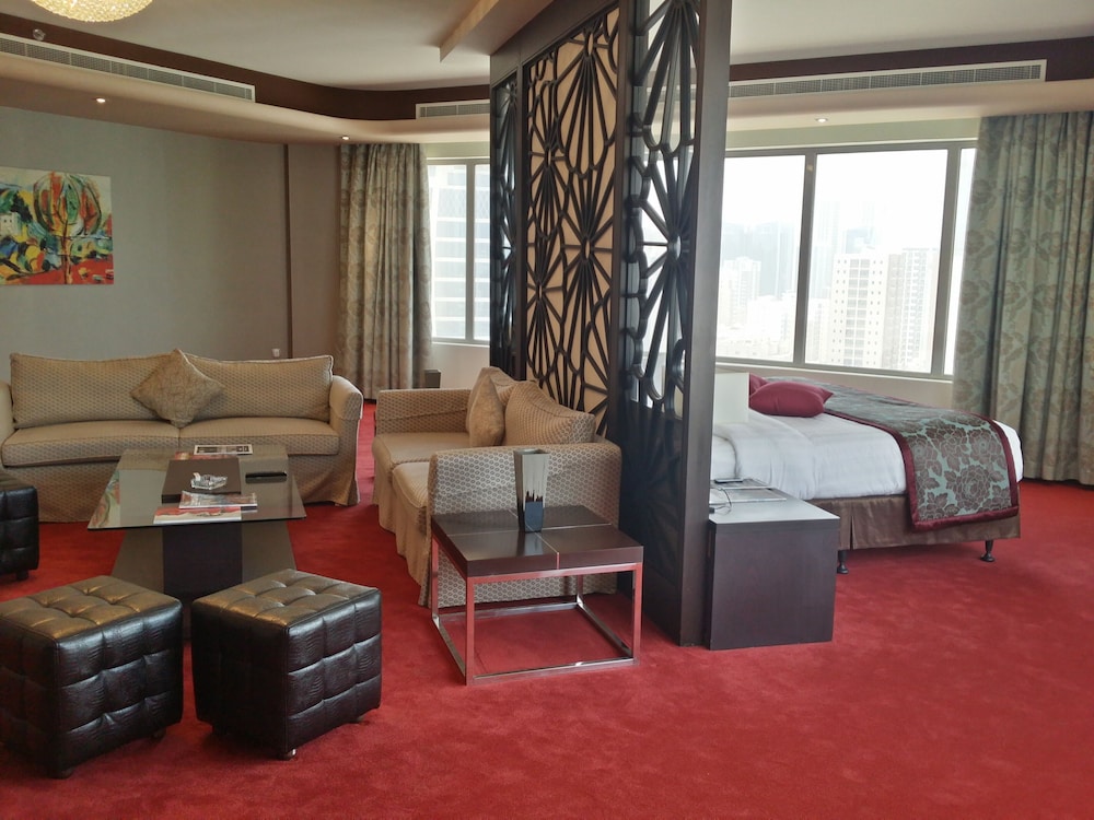 Suite, Multiple Beds, Non Smoking, Kitchen (Living Room;Penthouse) - Photo 24