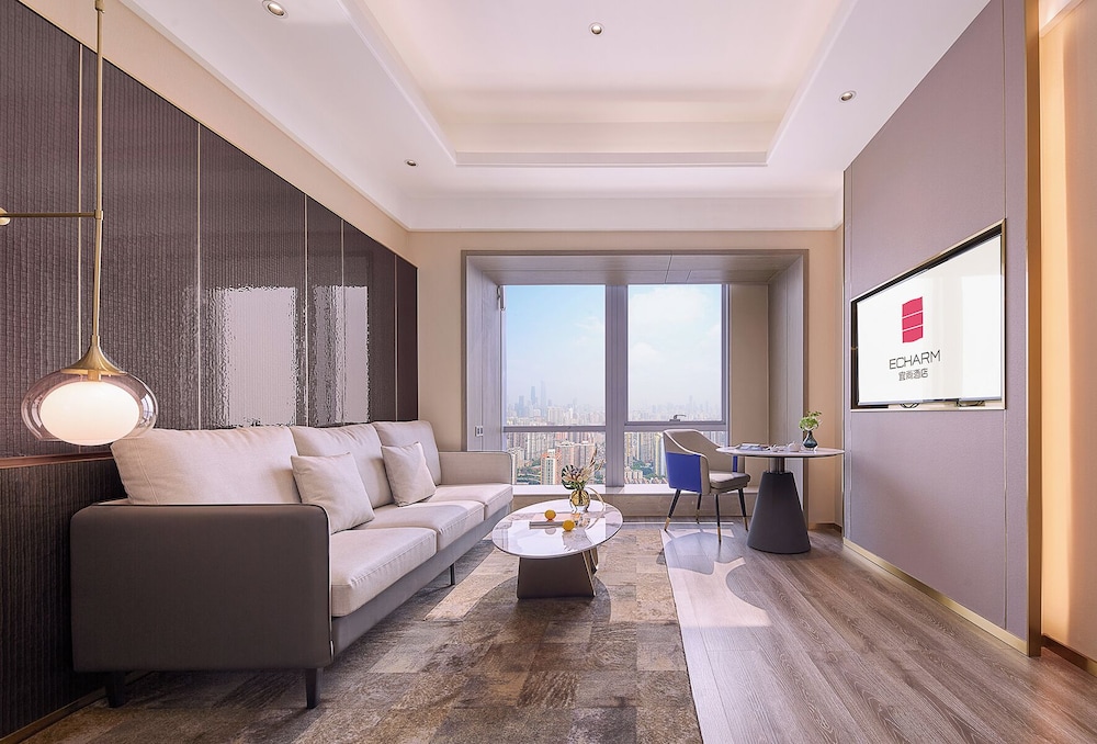 Luxury Studio Suite photo 3