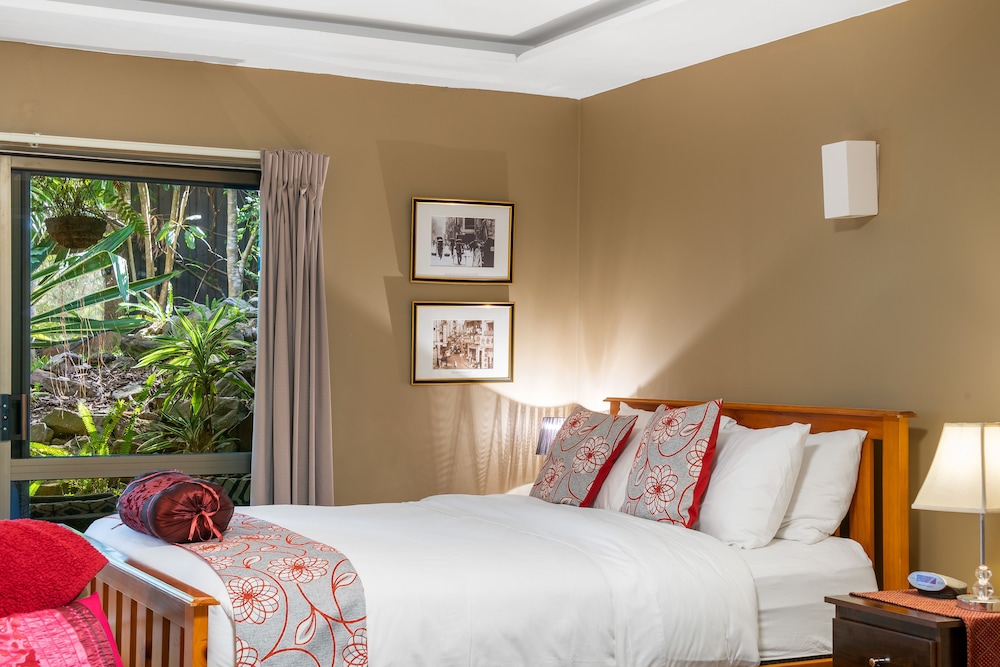 Superior Apartment, 1 Queen Bed With Sofa Bed, Garden View photo 2