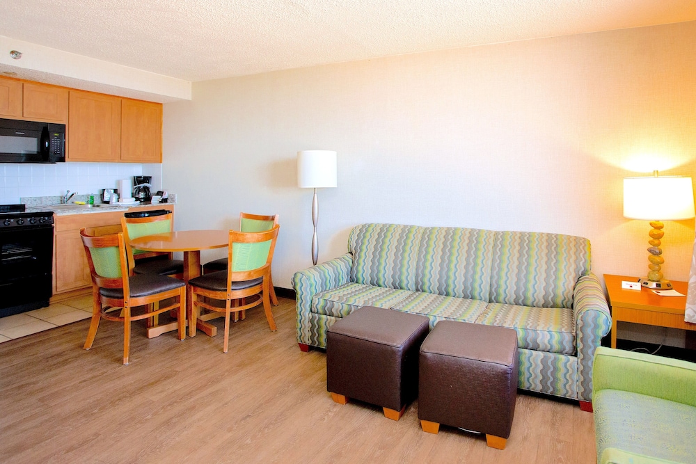 Suite, 1 King Bed with Sofa bed, Balcony, Ocean View - Photo 11