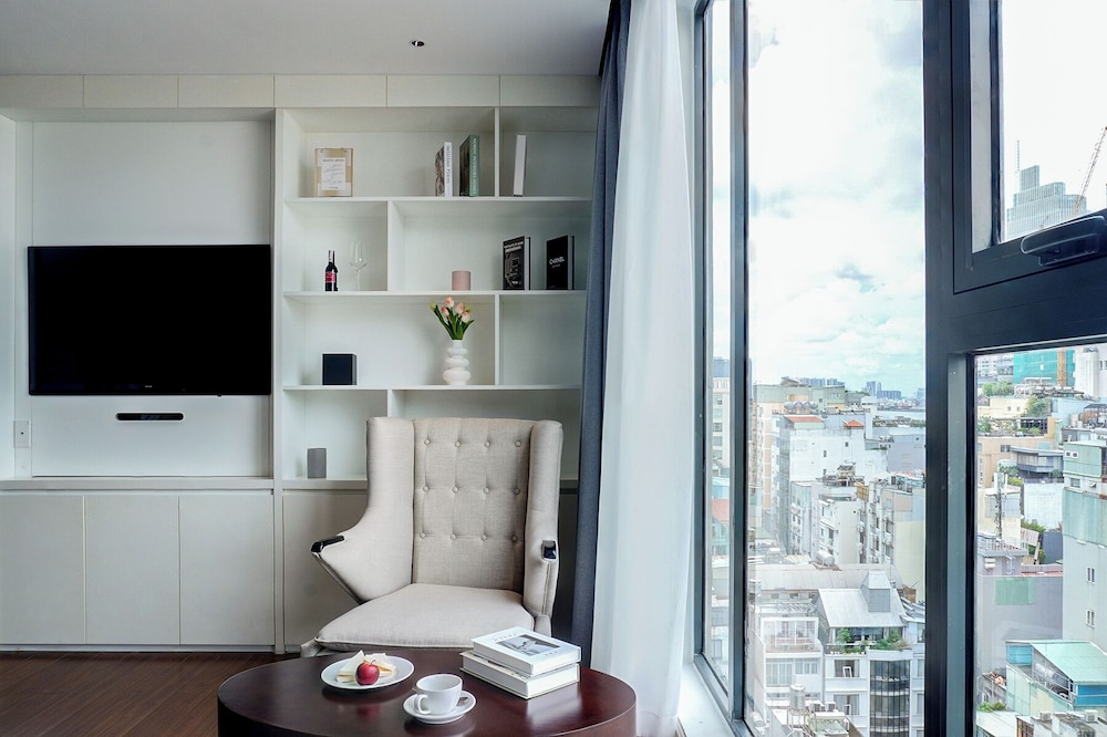 Studio Apartment photo 3