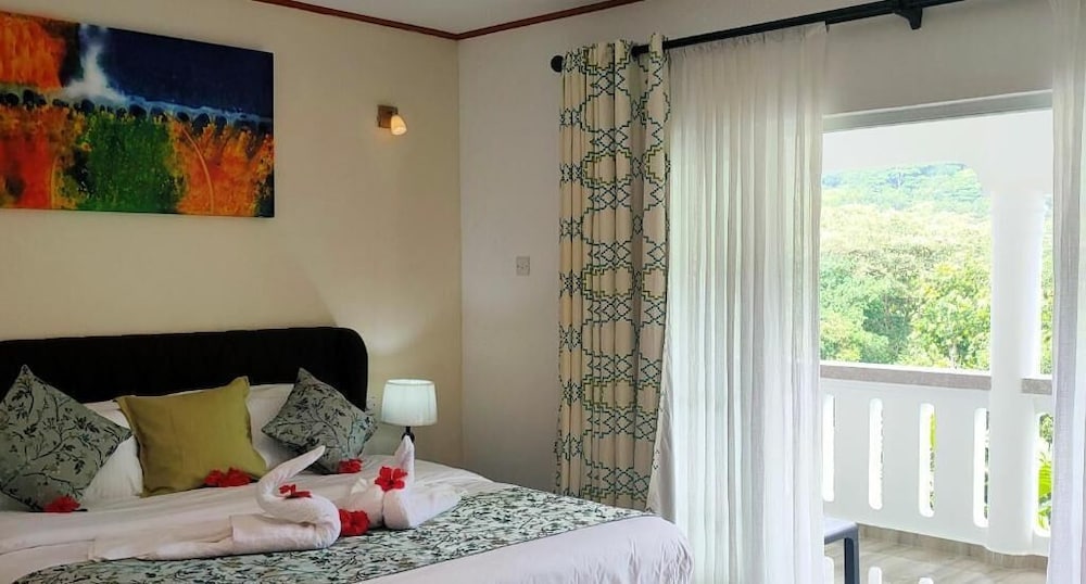 Deluxe Double Room photo 3