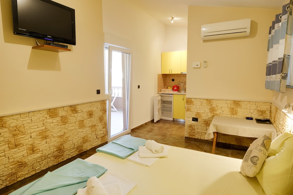 Comfort Double or Twin Room photo 2