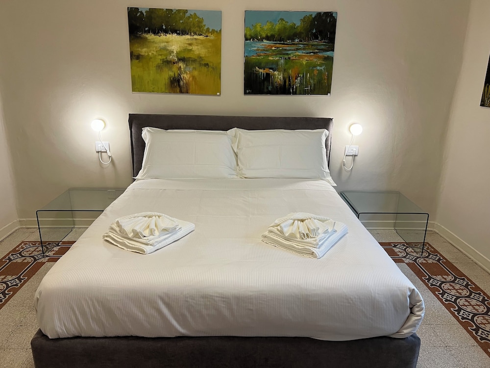Basic Double Room photo 1