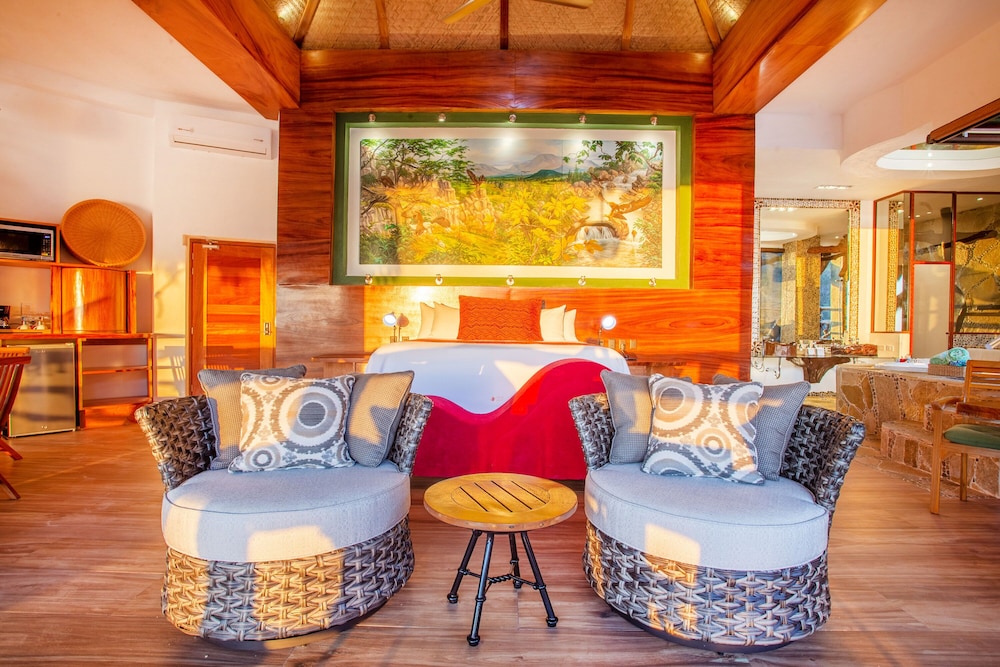 New Tower-eagle Love Nest Ocean View