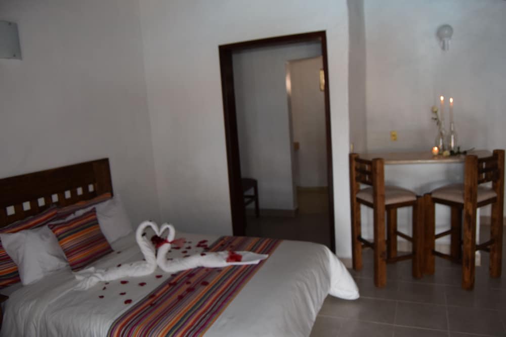 Honeymoon Suite, Mixed Dorm, Kitchenette photo 2