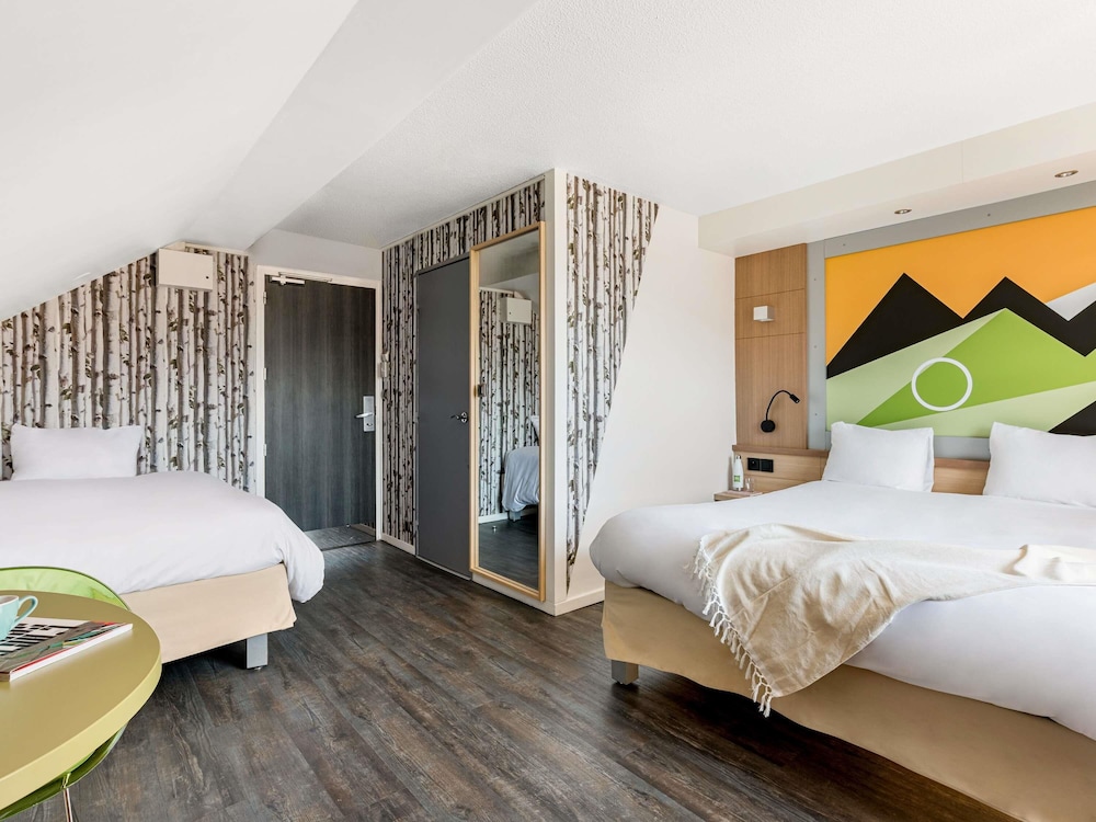Family Room, Multiple Beds - Photo 1