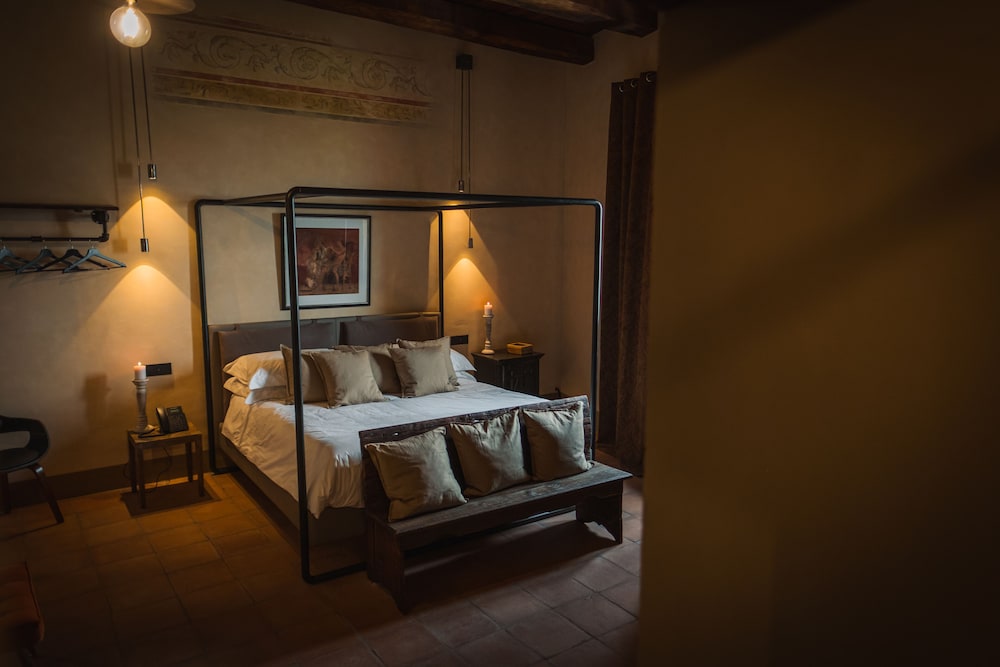 Royal Suite photo 1