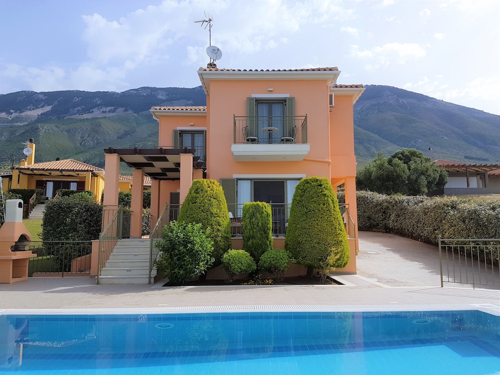 Luxury Villa, Private Pool, Sea View (Penelope) photo 2