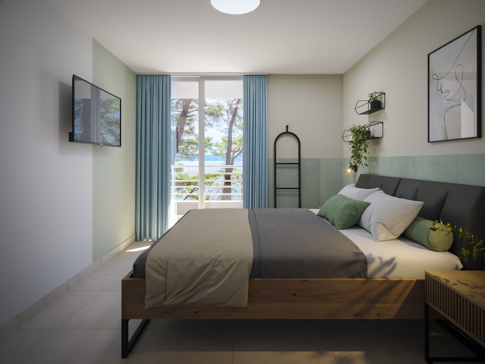 Apartment, Balcony, Sea Facing - Photo 3