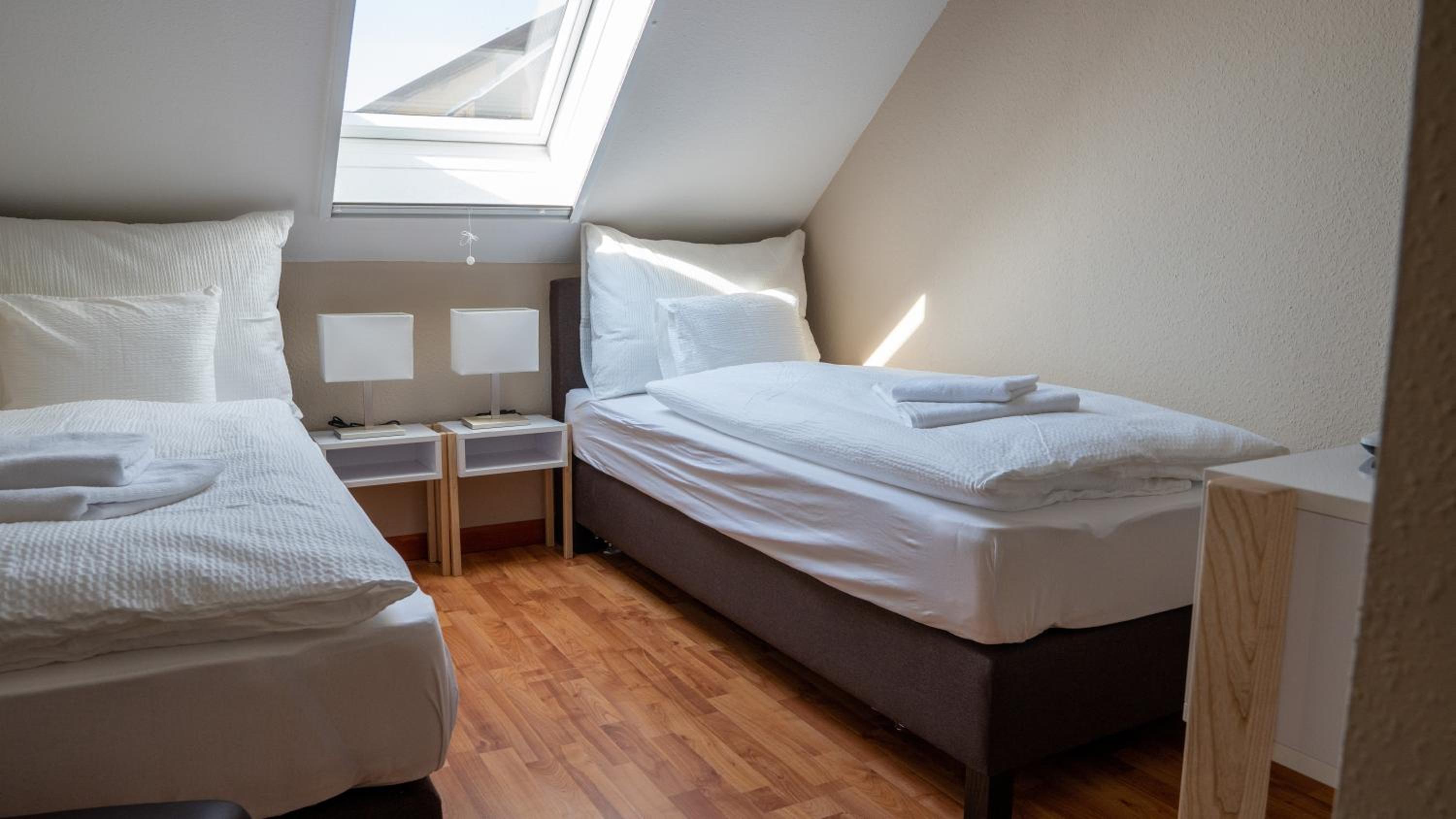 Small Double or Twin Room photo 2