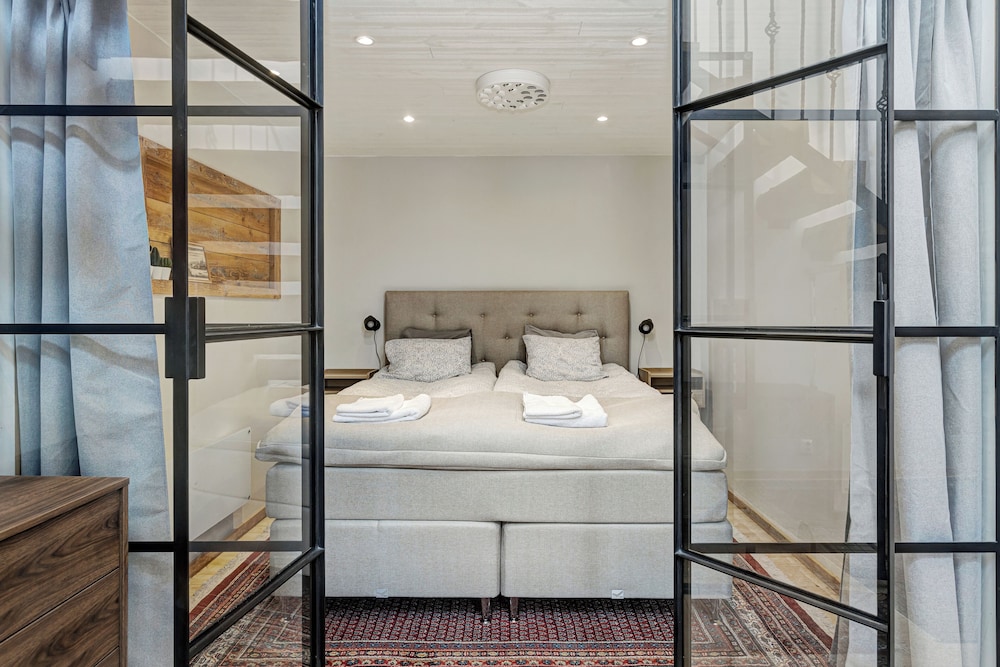 Luxury Apartment