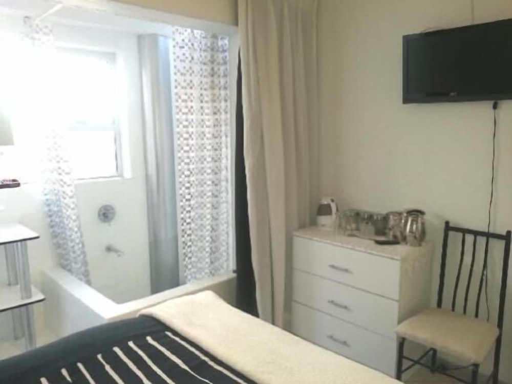 Room 1 - Small Double Room