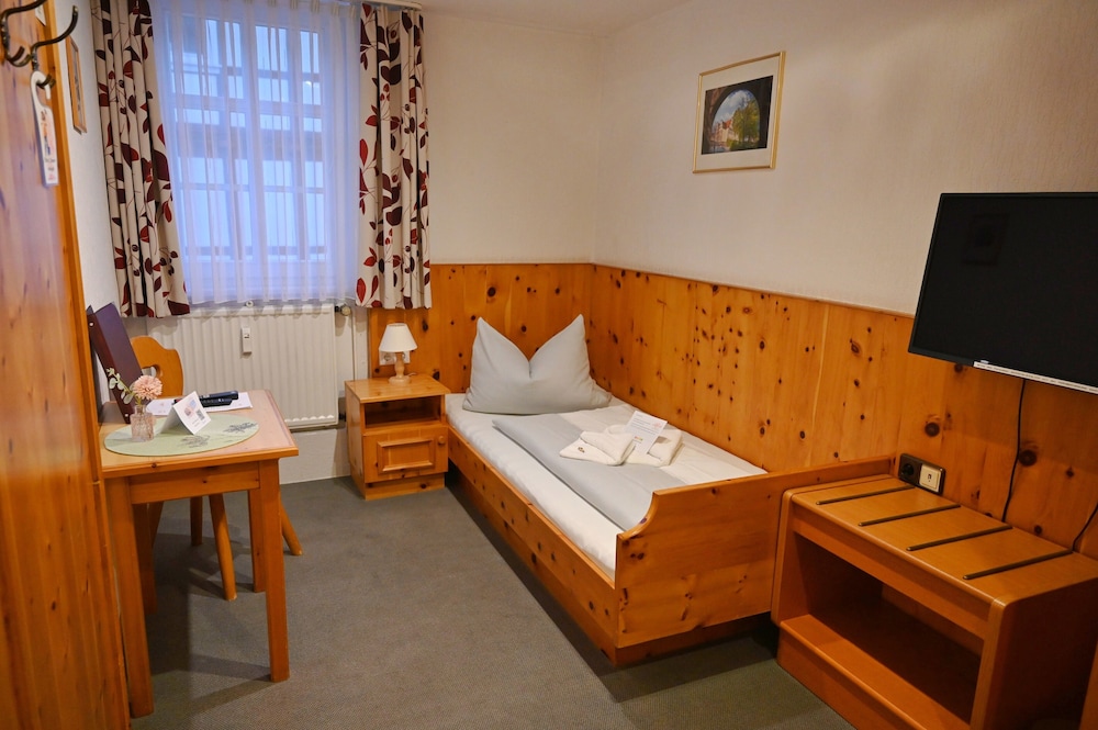 Classic Single Room, 1 Twin Bed, Non Smoking