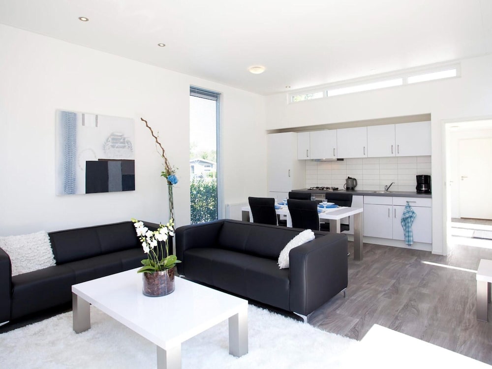 House photo 1
