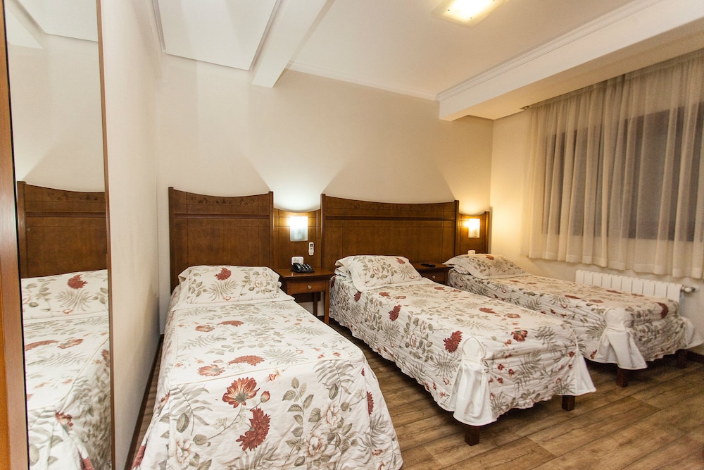 Deluxe Triple Room photo 1