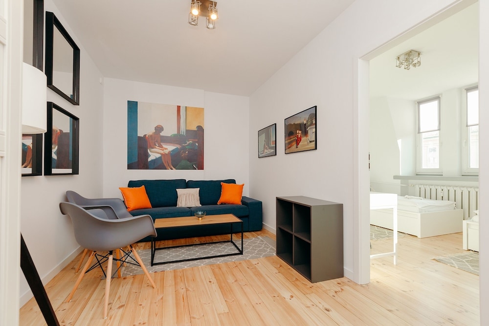 Apartment - Photo 1