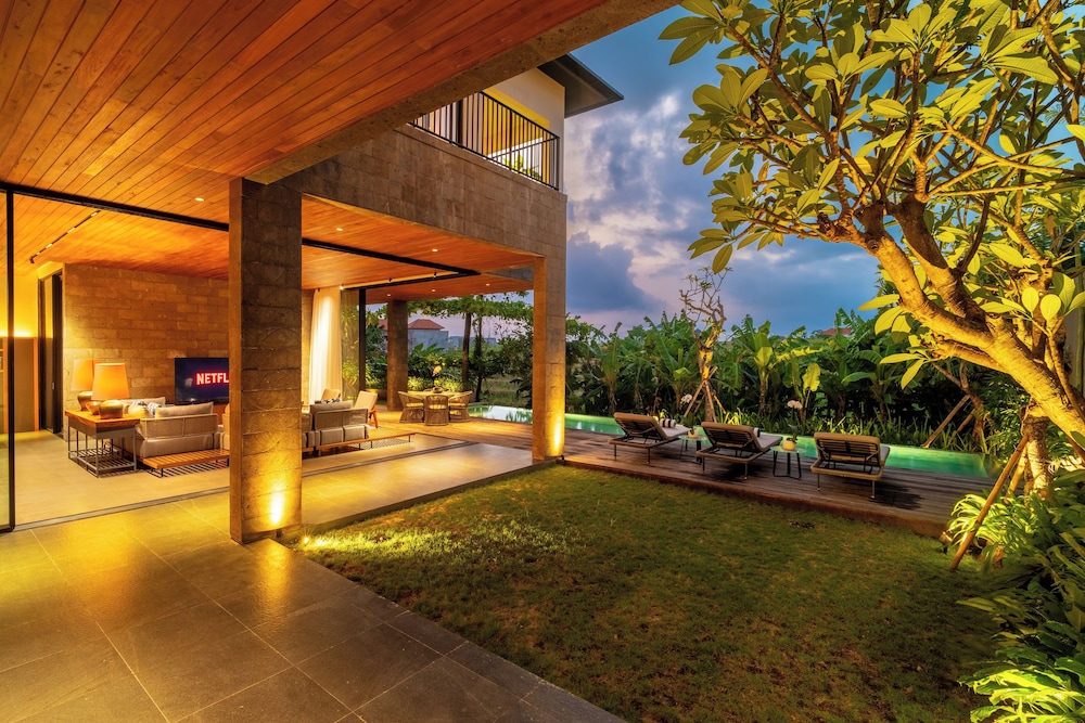 Luxury Villa
